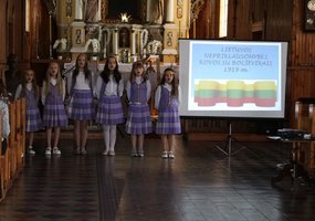 Utenoje pagerbti Nepriklausomybės kovose žuvę kariai - 3