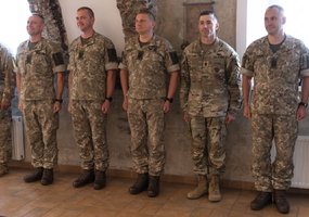 Vyriausiems puskarininkiams suteikti seržanto majoro kariniai laipsniai - 1