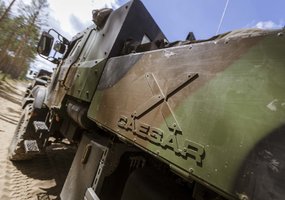 Pirmą kartą Lietuvoje savaeigės haubicos „Caesar“ atlieka ugnies uždavinius - 11