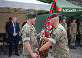 Krašto apsaugos savanorių pajėgoms pradeda vadovauti plk. Darius Vaicikauskas - 2