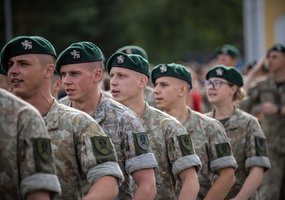 Lietuvos kariuomenės aktyvųjį rezervą papildė apie 300 NPPKT karių - 6