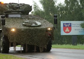 Lietuvos kariuomenė tęsia kovinės parengties patikrinimo pratybas: kariai treniruojasi... - 3