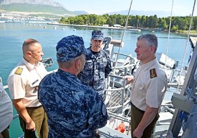 Lietuvos kariuomenės vadas: Kroatijos kariai tapo neatsiejama mūsų kariuomenės šeimos dalimi - 4