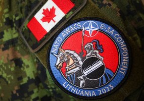 Lietuvoje dislokuota NATO išankstinio perspėjimo ir kontrolės sistema AWACS - 8