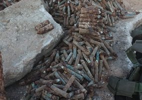Vykdant kasimo darbus KOP Oro gynybos bataliono teritorijoje rasti sprogmenys - 2
