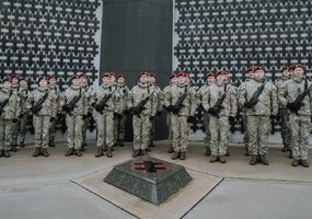 Prie memorialo Lietuvos partizanams prisiekė kariai savanoriai - 6
