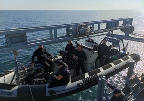 Karinių jūrų pajėgų narai tarptautinės operacijos metu sunaikino II pasaulinio karo miną - 2