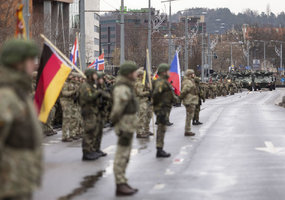 Lietuvos kariuomenės gimtadienis sudrebino Konstitucijos prospektą - 7