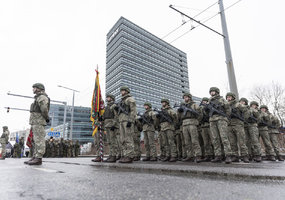 Lietuvos kariuomenės gimtadienis sudrebino Konstitucijos prospektą - 8