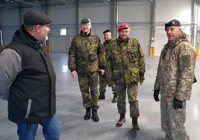 Lietuvoje lankosi Vokietijos kariuomenės Sausumos pajėgų vadas generolas leitenantas Alfonsas Maisas - 1