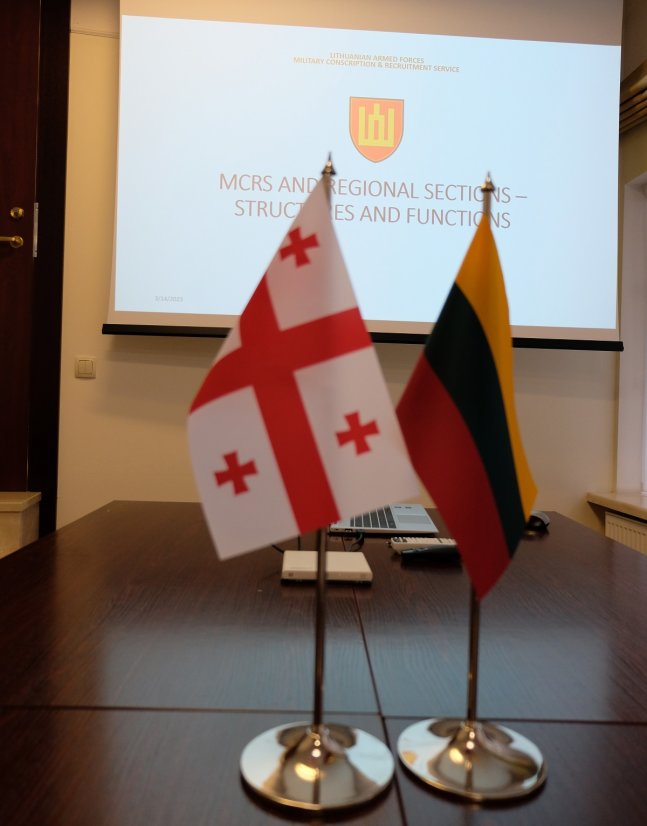 Lietuva prisideda Sakartvelui modernizuojant karo prievolės sistemą