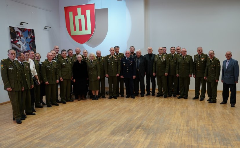 Vilniaus įgulos atsargos kariai minėjo Lietuvos kariuomenės dieną