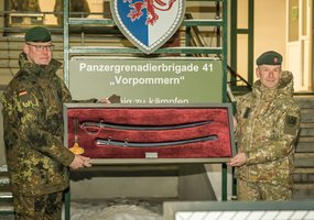 Lietuvai priskiriama 21-oji Vokietijos kariuomenės greitojo reagavimo brigada, kariuomenės vadas... - 6