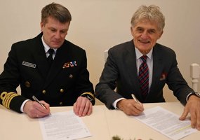 Klaipėdos valstybinio jūrų uosto direkcija neatlygintinai Karinėms jūrų pajėgoms perdavė... - 1