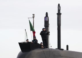 Pirmoji Karinių jūrų pajėgų karininkė baigė Povandeninio laivo operacinių gebėjimų kursą - 3