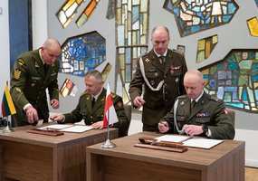 Krašto apsaugos savanorių pajėgos minėjo 33-iąsias įkūrimo metines, pasirašė bendradarbiavimo... - 6