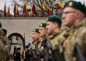 Lietuvos Respublikai prisiekė jaunesniųjų karininkų vadų mokymų klausytojai - 6