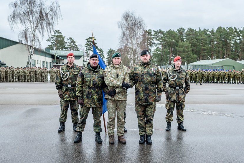 Tarnybą Lietuvoje pradeda penkioliktosios rotacijos NATO Priešakinių pajėgų kovinė grupė