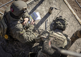 Naujosios NATO sąjungininkės Švedijos ir Lietuvos Specialiųjų operacijų pajėgos treniruojasi... - 2