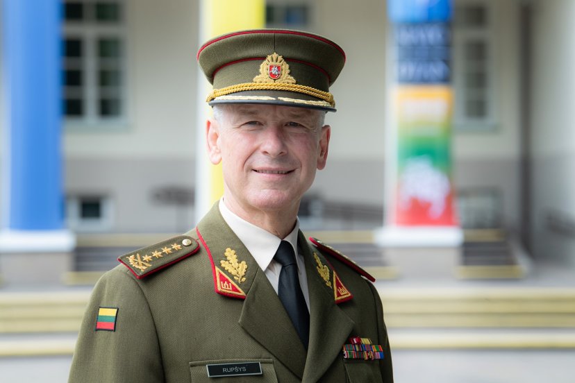 Kariuomenės vadas išvyksta į Belgiją: dvišaliame Lietuvos ir Belgijos kariuomenių vadų susitikime...