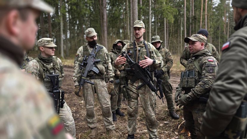 Krašto apsaugos savanorių pajėgų kariai dalyvavo tarptautinėse pratybose Lenkijoje