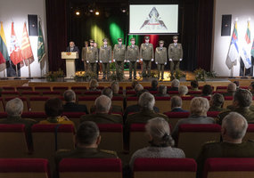 Kariuomenės vadas su atsargos karininkais mini 100-ąsias Atsargos karininkų sąjungos įkūrimo metines - 2