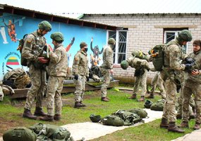 Oro erdvės stebėjimo ir kontrolės valdybos kariai dalyvavo Bazinio parašiutinio rengimo kurse - 1