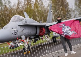 Tradiciniu bėgimu „Runway run 2024” pažymėtas Lietuvos įstojimo į NATO 20-metis - 11