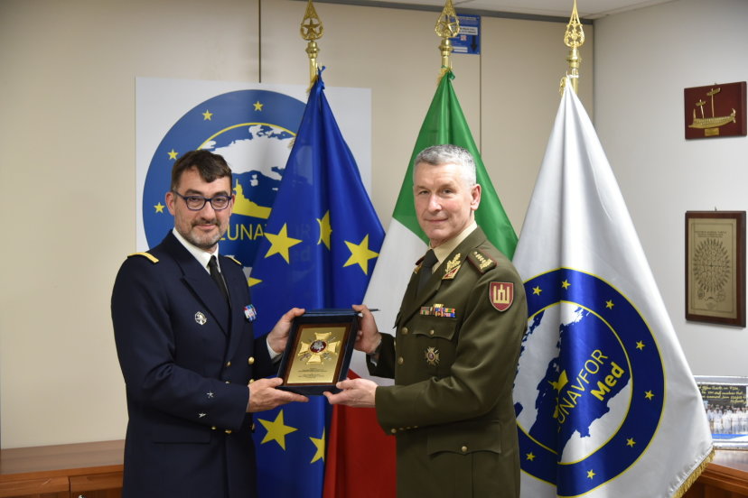 Lietuvos kariuomenės vadas: tęsiame diskusiją su Italija dėl NATO oro gynybos rotacinio modelio...