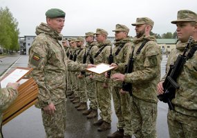 Lietuvos kariniuose daliniuose baigėsi rezervo karių mokymai - 10