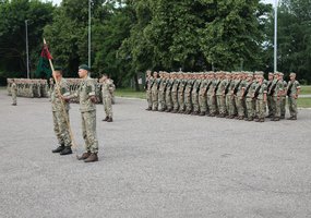 Lietuvos Respublikai prisiekė per 400 Nuolatinės privalomosios pradinės karo tarnybos karių - 1