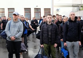 Lietuvos kariuomenėje tarnybą pradėjo apie 250 jaunuolių - 4