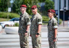 Pasikeitė dviejų Krašto apsaugos savanorių pajėgų rinktinių vadai - 7