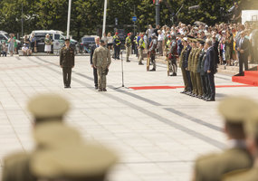 Color Guards of the Lithuanian armed forces saluted the President - 12