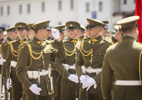 Color Guards of the Lithuanian armed forces saluted the President - 18