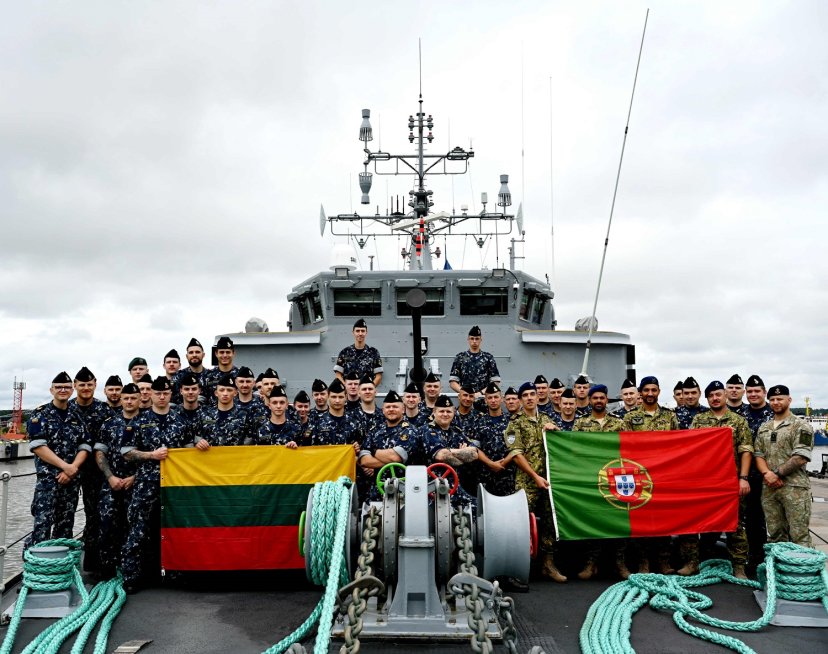Lietuvos priešmininis laivas “Skalvis” (M53) ir Portugalijos KJP narai-išminuotojai išvyksta į...