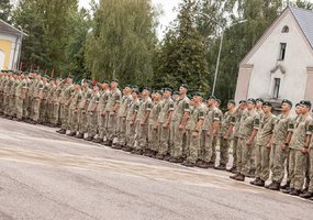 Beveik 300 NPPKT karių baigė 9 mėnesių tarnybą Lietuvos kariuomenėje - 5