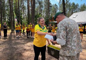 Pasaulio lietuvių vasaros stovykloje įvyko susitikimas su Lietuvos kariuomenės kariais - 2