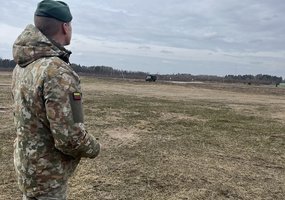 Bazinio kario kurso programa papildyta bepiločių orlaivių ir priešdroninių priemonių naudojimo... - 2