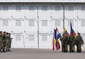 Tarnybą Lietuvoje pradeda naujos rotacijos NATO Priešakinių pajėgų bataliono kovinė grupė  - 5