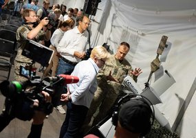Bepiločių orlaivių integracija Lietuvos kariuomenėje – pirkimai, inovacijos ir operatorių rengimas - 3