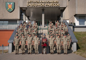 Sausumos pajėgų vyriausiuoju puskarininkiu paskirtas seržantas majoras Eugenijus Žukauskas - 4