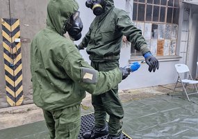 Pratybų metu Slovakijoje Inžinerijos bataliono kariai dirbo su tikromis kovinėmis nuodingosiomis... - 5