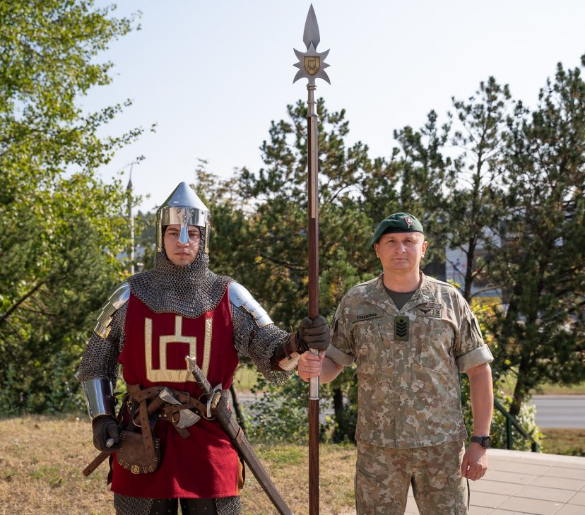 Sausumos pajėgų vyriausiuoju puskarininkiu paskirtas seržantas majoras Eugenijus Žukauskas