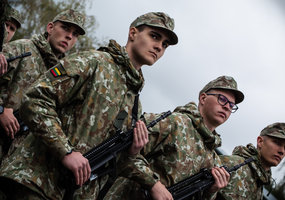 Lietuvos Respublikai prisiekė per 400 karių - 4