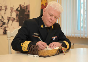 Inspector for the Navy of the Republic of Poland Vice Admiral Jarosław Ziemiański visited the... - 1
