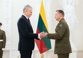 Pulkininkui Aurelijui Alasauskui suteiktas brigados generolo laipsnis - 2