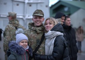 Mokomajame pulke prisiekė per 400 Nuolatinės privalomosios pradinės karo tarnybos karių  - 3