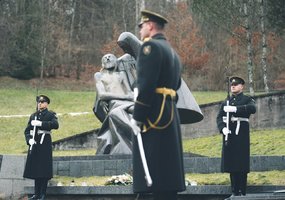 Sausio 13-osios aukoms atminti – daugiau nei 8 tūkst. bėgikų dalyvavo pagarbos bėgime „Gyvybės ir... - 2