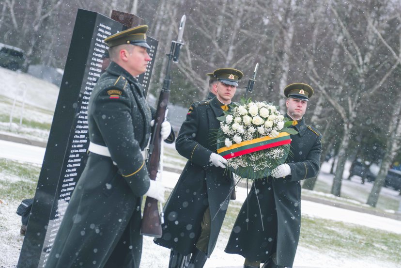 Nepriklausomybės kovų minėjime pagerbti 1919 – 1923 m. žuvę Lietuvos kariai